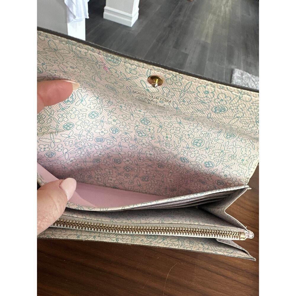 Louis Vuitton Sarah Monogram Fleuri Wallet - Picture 8 of 13